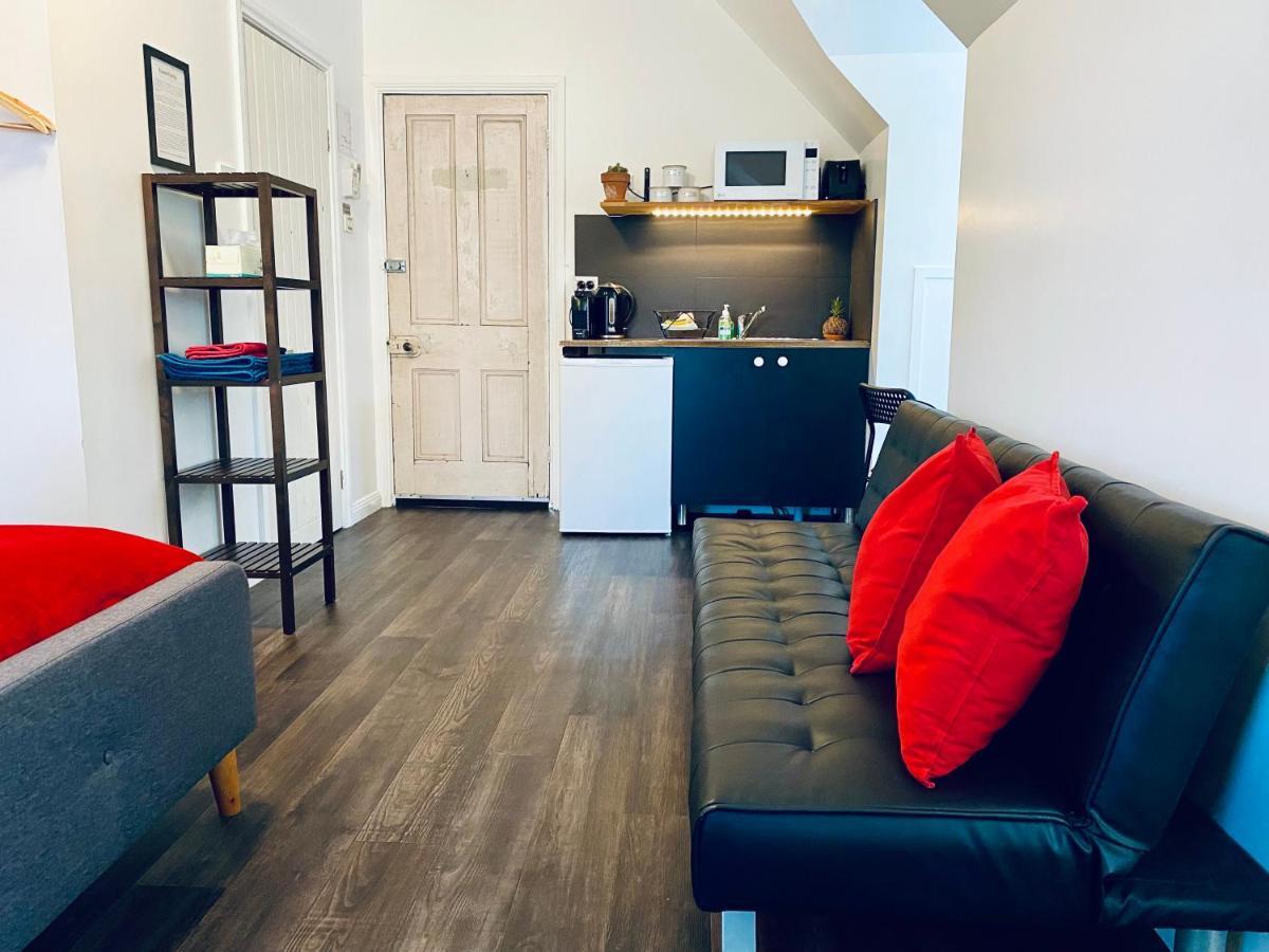 The Loft @ Denver East Maitland Экстерьер фото