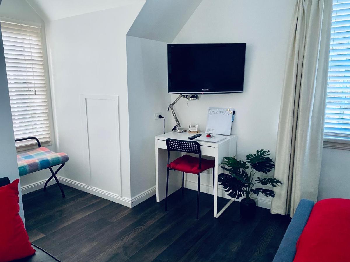 The Loft @ Denver East Maitland Экстерьер фото